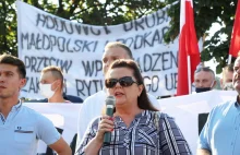 Warszawa: protest rolników przeciwko "piątce dla zwierząt"