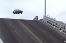 W Detroit aresztowano faceta który przeskoczył samochodem most zwodzony
