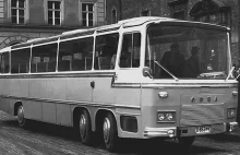 Zapomniany autobus turystyczny Odra 042
