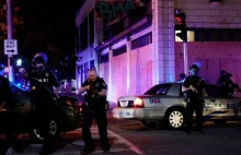 Dwóch policjantów postrzelonych w czasie protestów w Louisville