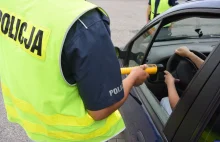 20-latek miał wypadek pod wpływem. Przyjechał po niego ojciec - także...