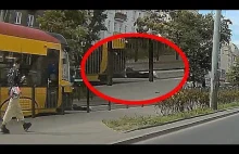 Potrącenie kobiety przez tramwaj