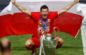 Robert Lewandowski piłkarzem roku UEFA!