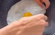 Smażone jajko trochę inaczej.
