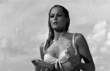 Kultowe bikini z pierwszego filmu o Jamesie Bondzie idzie pod młotek