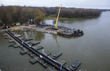 Przez opady zdemontują most pontonowy. Ścieki znowu popłyną do Wisły