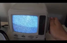 Analogowy telewizor "widzi" obraz z monitora LCD