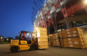 Szpital na Stadionie Narodowym. Potrzeba ponad 500 osób do pracy