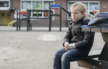 Nakręcili moment,gdy ściągali majtki autystycznego chłopca i wrzucili do sieci.