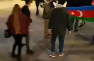Ormiańscy radykałowie z bronią zaatakowali protest. z Azerbejdżanu w Katowicach.