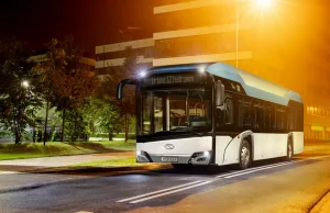 Autobus wodorowy marki Solaris testowany na ulicach Paryża