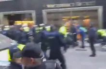 Pokojowe tłumienie demonstracji - Dublin