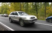 Czy to jest bezpieczne, że eskortowany przez policję nie ma sygnalizacji?[VIDEO]