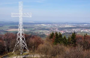 Odrzucono wniosek o zmianę nazwy Chełmca na Górę Jana Pawła II