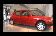 Mercedes 190, sprzedany w 1985 roku jako pierwszy w Polsce, trafił na sprzedaż.