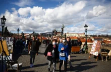 Czechy. Zakaz wychodzenia z domu po godz. 21