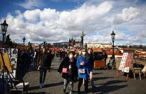 Czechy. Zakaz wychodzenia z domu po godz. 21