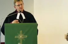 Bp Jerzy Samiec: Kościół ma wspierać, okazywać delikatność i towarzyszyć