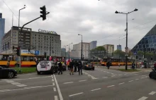 Warszawa stoi! Rolnicy własnie zablokowali główne ulice! To dopiero początek!