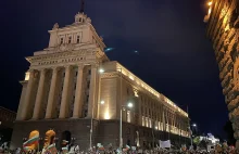 Bułgaria masowo protestuje od 111 dni. Bułgarzy walczą o obalenie rządu