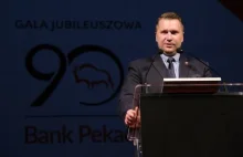 Minister Czarnek chce karać uczelnie. Za zachęcanie do udziału w...