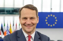 Sikorski: Trump postąpił słusznie nakładając sankcje na Nord Stream 2