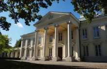 Pałac w Walewicach - dawny majątek kochanki i syna Napoleona Bonaparte