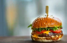 Burger King zachęca do kupowania jedzenia z… McDonalda.