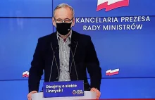 Pandemia zepsuje nam Boże Narodzenie? "Rozważamy wszystkie scenariusze"