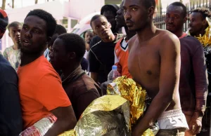 Wyspy Kanaryjskie: w dwa dni przypłynęło ponad 1600 migrantów z Afryki