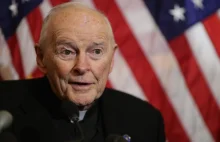 Watykan: JP2 awansował kardynała pedofila, wiedząc o jego napaściach seksualnych