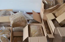 Przemyt tytoniu w paczkach kurierskich. 40 kg wysłane na Podlasie