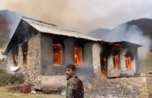Ormianie palą swoje domy i uciekają z Karabachu