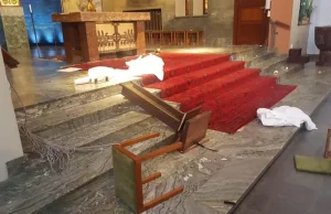 Zdemolowany kościół w Szwecji. "Jestem zszokowany"