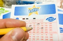 Totalizator Sportowy: loteria z nagrodami za siedzenie w domu
