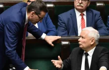 Sondaż: Polacy niezadowoleni z rządu, premiera i prezydenta