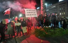 Sondaż: 70 proc. Polaków popiera protesty w ramach Strajku Kobiet