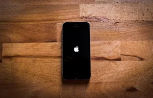 Apple musi zapłacić karę za... spowalnianie iPhone'ów