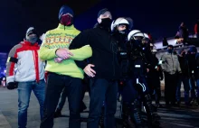 Warszawa: Mieli CHRONIĆ DEMONSTRANTÓW, zaatakowali ich. Będzie dymisja?