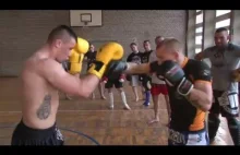Songo - Trening Muay Thai - Boks Tajski. Trening z Michałem MATRIX Królik.
