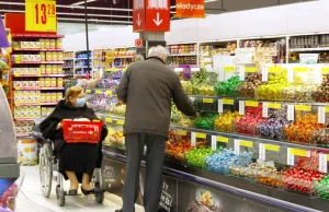 Czeka nas fala podwyżek w sklepach. Branża handlowa o nowym podatku