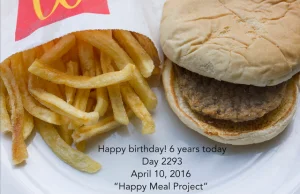 Czy żywność z McDonald's jest szkodliwa a hamburgery są z wymion?