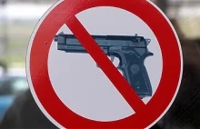 Dlaczego Polacy nie chcą nosić przy sobie broni (jakiejkolwiek)?