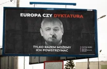 Senator obkleił Lublin billboardami z Kaczyńskim i Łukaszenką. W ten...