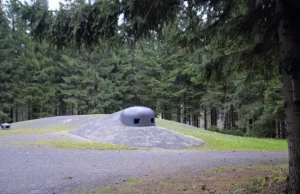 Podziemna, betonowa granica pełna bunkrów (Czechy)