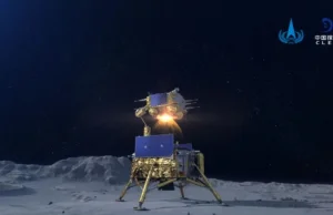 Zebrane przez Chińczyków próbki Księżyca wracają na Ziemię