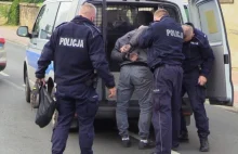 Policyjny pościg ulicami Szczecina zakończony tragedią [GALERIA] -...