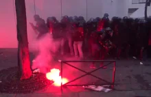 Francja: Protesty w Paryżu. Zdemolowane budynki, spalone samochody
