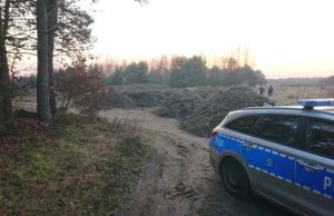 Kilkanaście ton odpadów obok kompleksu leśnego. Kierowcy ciężarówek zatrzymani