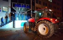 Rolnicy z AGROunii aresztowani za znieważenie posła PIS Tomasza Ławniczaka
